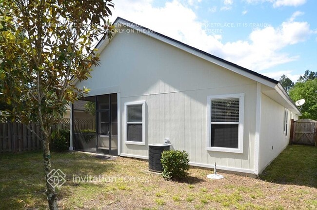 1817 Enterprise Ave in St. Augustine, FL - Building Photo - Building Photo