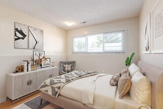 Stanley Apartments in Medicine Hat, AB - Building Photo - Building Photo