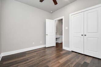 10610 Cascade Crk Dr in Rosharon, TX - Building Photo - Building Photo