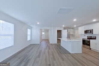 113 Overstreet Way in Springfield, GA - Building Photo - Building Photo