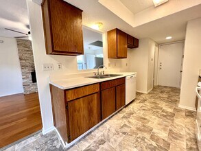 1002 Woodlief Trail in Round Rock, TX - Building Photo - Building Photo