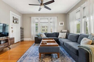 98 Dudley St in Medford, MA - Building Photo - Building Photo