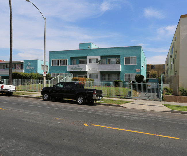 330 S Kenmore Ave in Los Angeles, CA - Building Photo - Building Photo