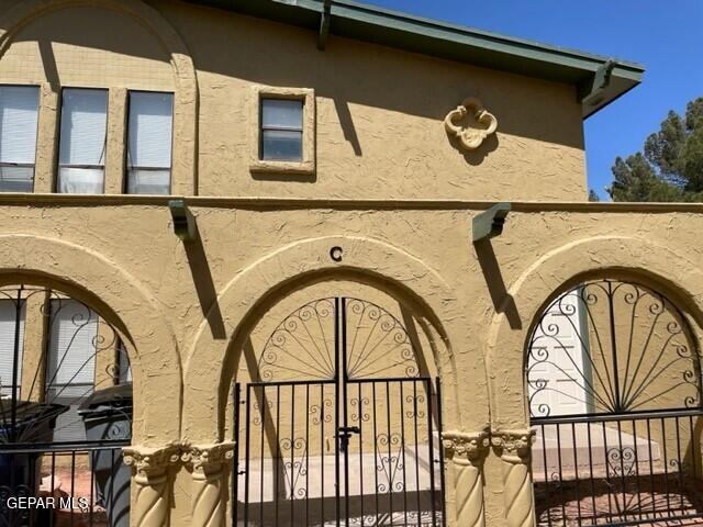 10600 Springwood Dr in El Paso, TX - Building Photo