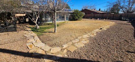 1845 Carlyle Dr in Las Cruces, NM - Building Photo - Building Photo