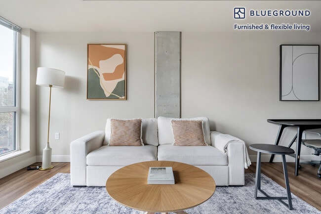 101 Taylor Ave N, Unit FL5-ID986 in Seattle, WA - Building Photo - Building Photo