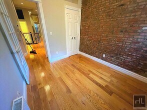 E 5TH ST. in New York, NY - Foto de edificio - Building Photo