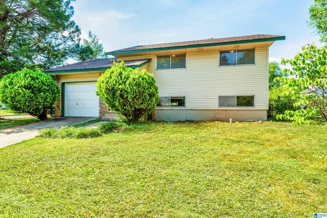 1112 S Gale Dr in Birmingham, AL - Building Photo - Building Photo