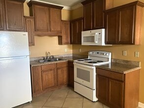 6669 Garden Woods Ave in Brownsville, TX - Building Photo - Building Photo