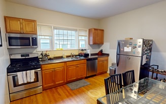 23 Tufts St, Unit 2 in Cambridge, MA - Building Photo