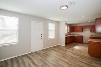 6509 Longleaf Ln in Denton, TX - Building Photo - Building Photo