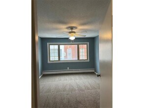 4445 Chowen Ave S in Minneapolis, MN - Building Photo - Building Photo