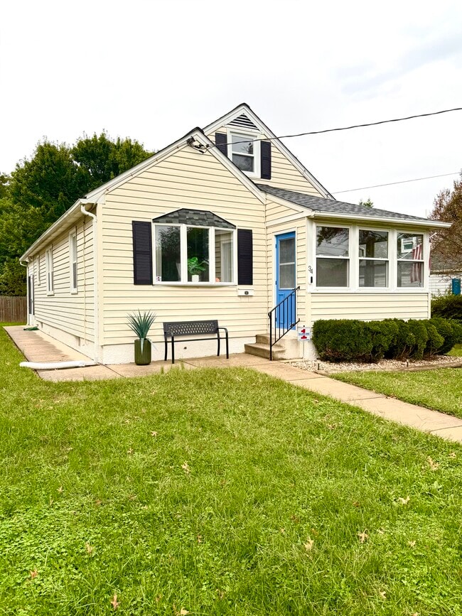 property at 34 Governors Gate Ln