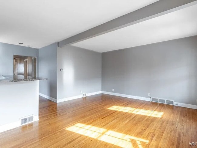 221 Lexington Ave in Buffalo, NY - Building Photo - Building Photo