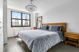 200 E 90th St-Unit -12E in New York, NY - Foto de edificio - Building Photo