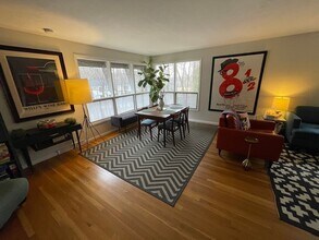178 Beethoven Ave in Newton, MA - Building Photo - Building Photo