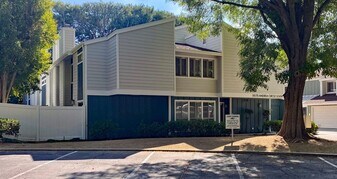 18170 Andrea Cir S in Los Angeles, CA - Building Photo