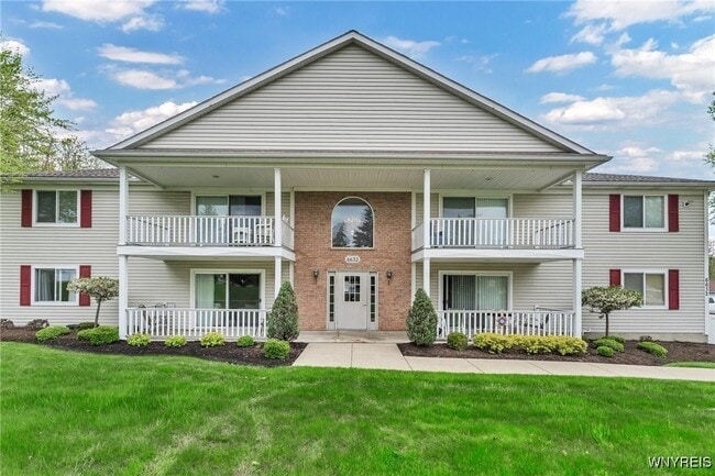 property at 6632 Erie Rd