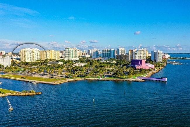 property at 800 N Tamiami Trl