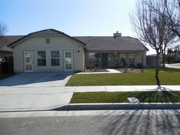 property at 1425 Quail St