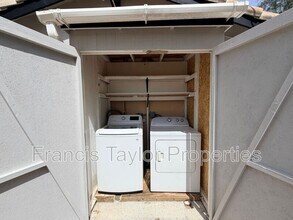 13755 Vía Encantado in Valley Center, CA - Building Photo - Building Photo