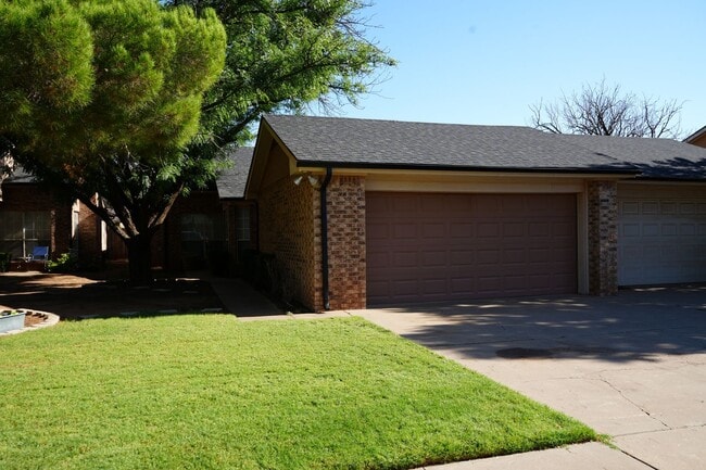 property at 5560 93rd St