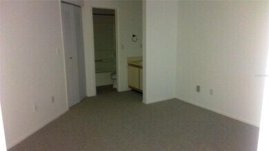 2584 Grassy Point Dr in Lake Mary, FL - Building Photo - Building Photo