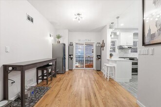 285 Terrace Ave in Jersey City, NJ - Building Photo - Building Photo