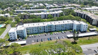 5970 80th St N in St. Petersburg, FL - Building Photo