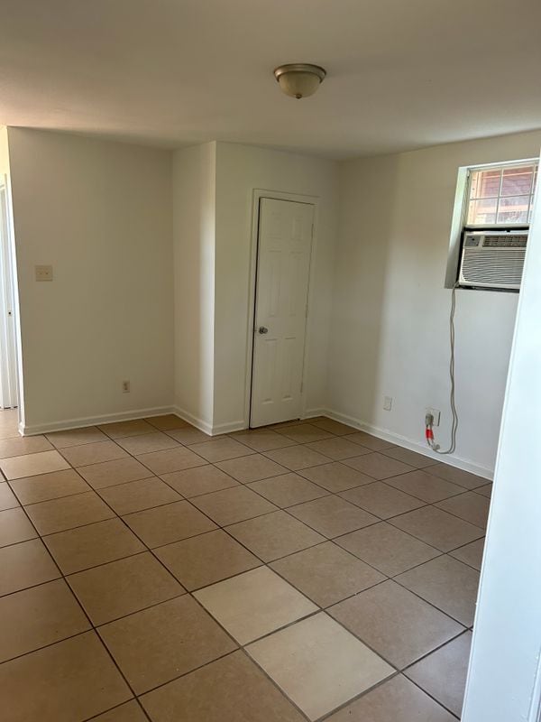 property at 1864 N Galvez St