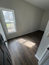 206 Winthrop St, Unit APT. 2 in Brockton, MA - Building Photo - Building Photo