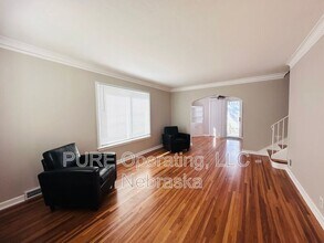 830 S 54th St in Omaha, NE - Building Photo - Building Photo