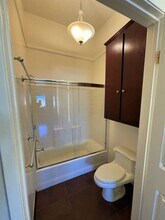 15455 Sherman Way in Los Angeles, CA - Building Photo - Building Photo