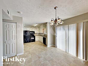 2600 Stratford Ln in Morrow, GA - Foto de edificio - Building Photo