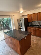 8113 SW 83rd Pl in Miami, FL - Foto de edificio - Building Photo