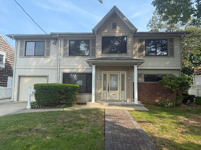 property at 1357 Kew Ave