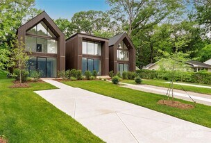 4026 Chevington Rd in Charlotte, NC - Building Photo