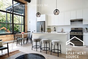 3229 W Palmer St, Unit 10 in Chicago, IL - Building Photo