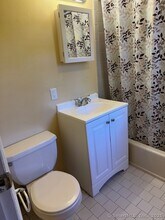 155 Clover St in Stratford, CT - Building Photo - Building Photo