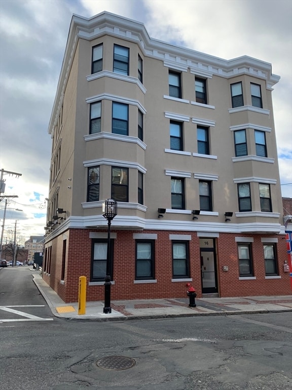 property at 16 5th St