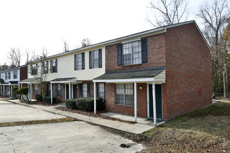 Wedgewood Townhomes in North Charleston, SC - Building Photo - Building Photo