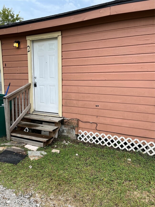 property at 2321 Franklin St