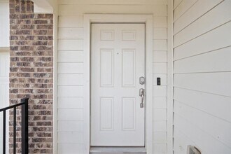127 George Kimble Cv in Bastrop, TX - Building Photo - Building Photo