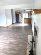 117 Twin Oaks Dr in Belleville, IL - Building Photo - Building Photo