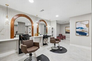 Elate Bent Tree in Dallas, TX - Building Photo