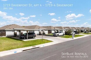 1719 Davenport St in Weslaco, TX - Building Photo