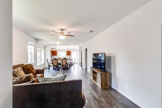 1104 Terrace View Dr in Georgetown, TX - Building Photo - Building Photo