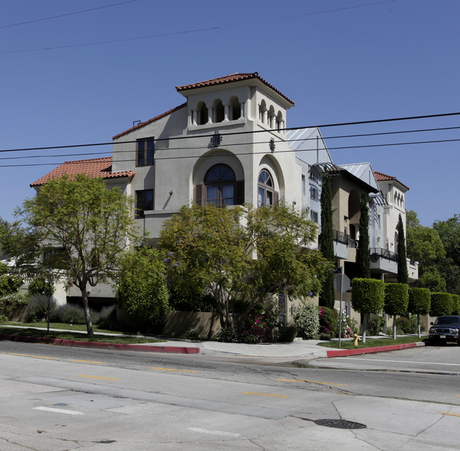 10503 Moorpark St in North Hollywood, CA - Building Photo - Building Photo