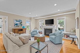 91 Cookman Ave in Ocean Grove, NJ - Building Photo - Building Photo
