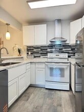 5705 Makati Cir in San Jose, CA - Building Photo - Building Photo